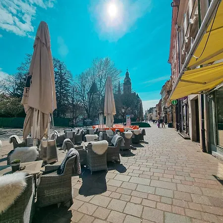 Hlavna Ii Apartamento